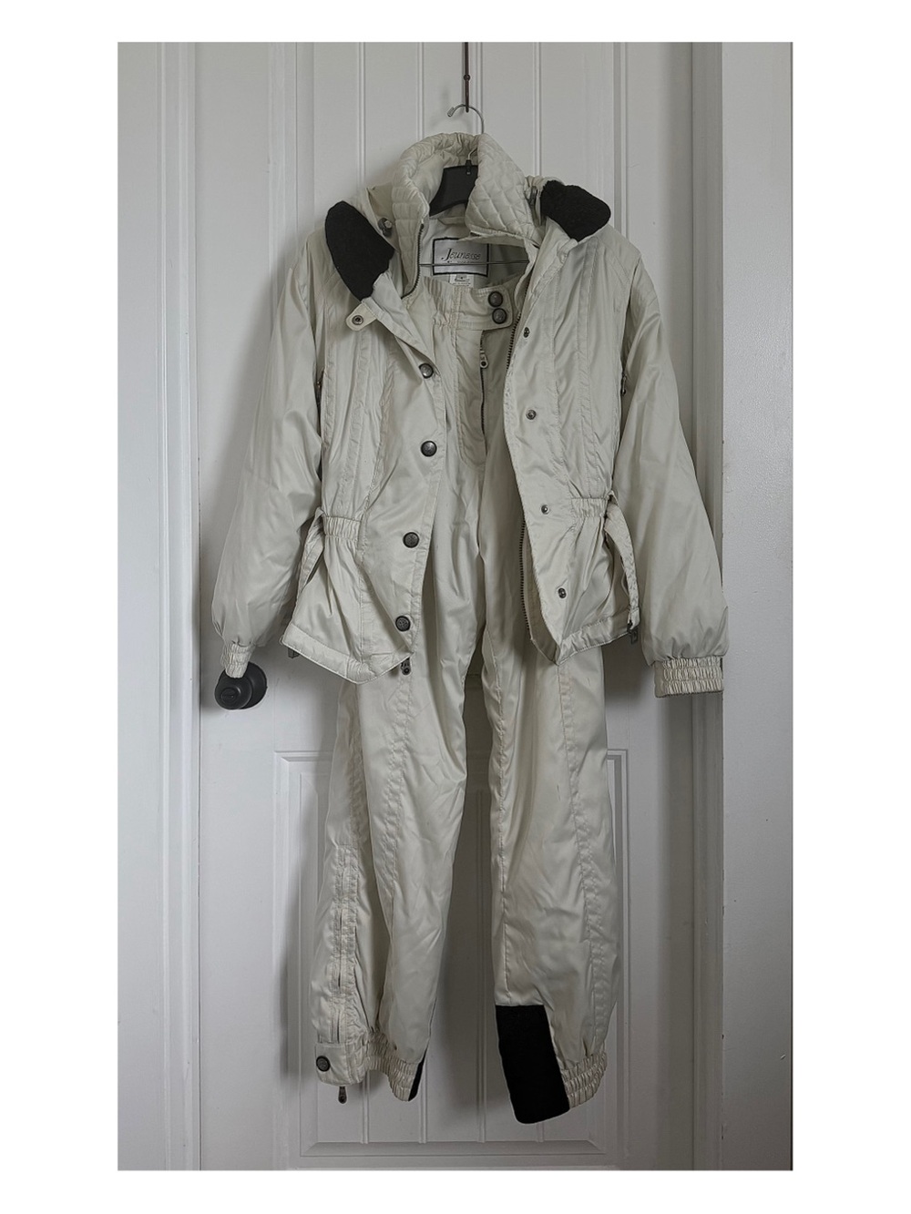 Jeunesse by Couloir Women’s Insulated Ski Snow Pants Cream Size 4